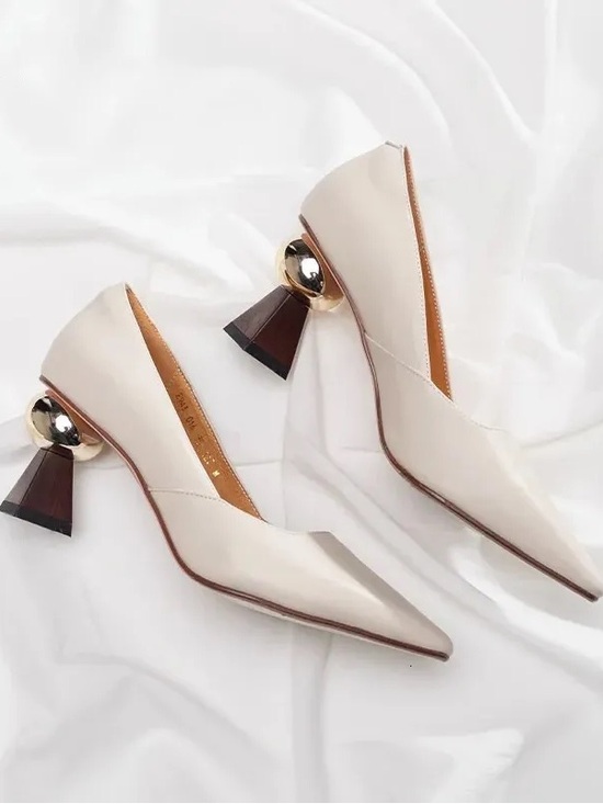 Shoes - NEW Elegant Cream Pointed-Toe Women’s Heels with Sculpted Heel